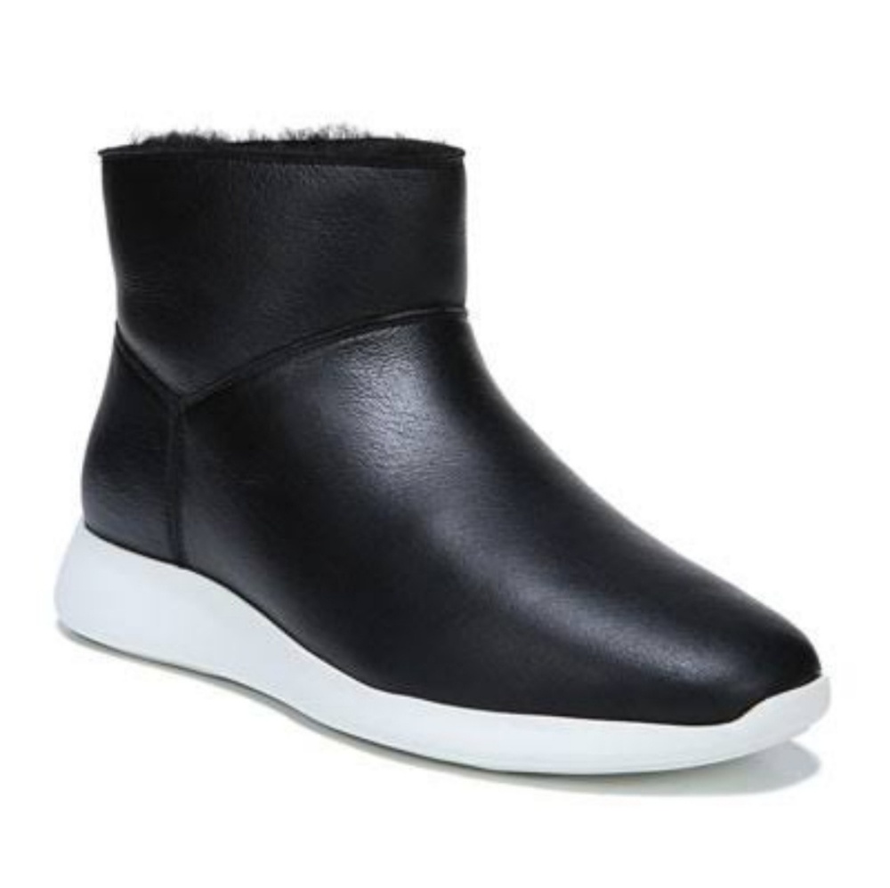 Adora Slide Ankle Sneakers